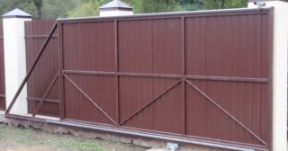 Купить откатные ворота из профнастила Фрязино, цена от 1727 руб.