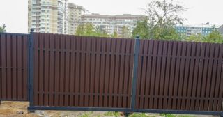 Купить распашные ворота из штакетника Фрязино, цена от 2692 руб.
