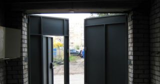 Купить гаражные ворота распашные Фрязино, цена от 3809 руб.